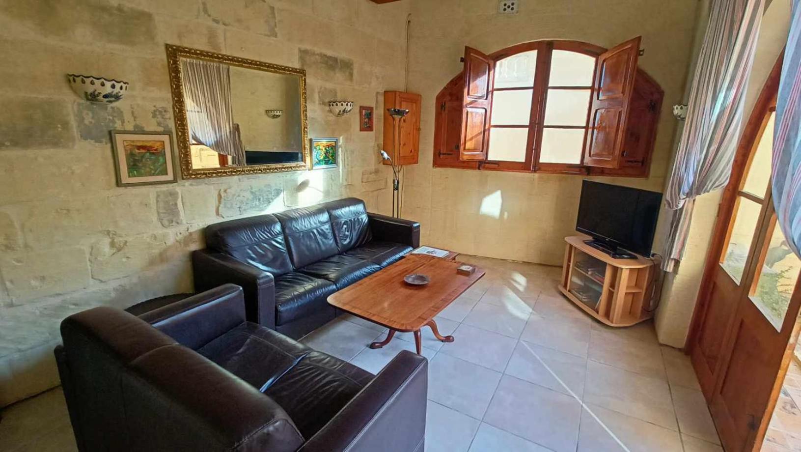 Arthome - Guest Rooms Għarb المظهر الخارجي الصورة