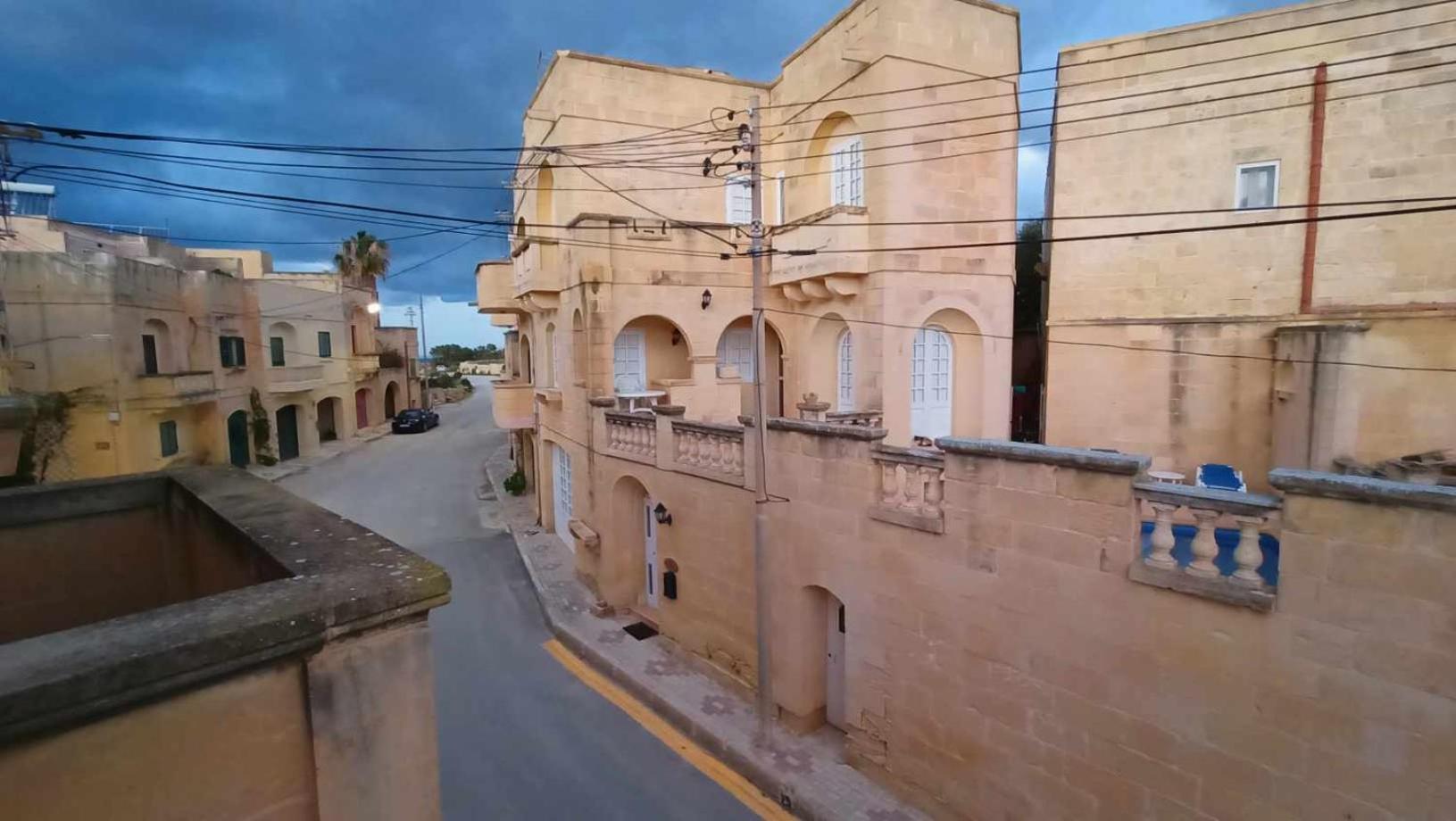 Arthome - Guest Rooms Għarb المظهر الخارجي الصورة