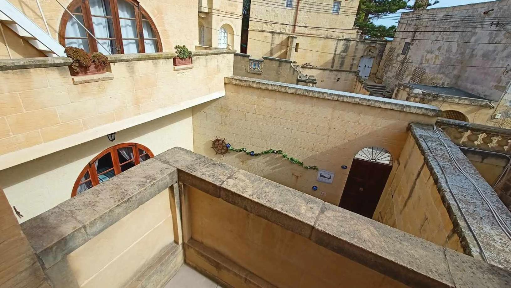 Arthome - Guest Rooms Għarb المظهر الخارجي الصورة