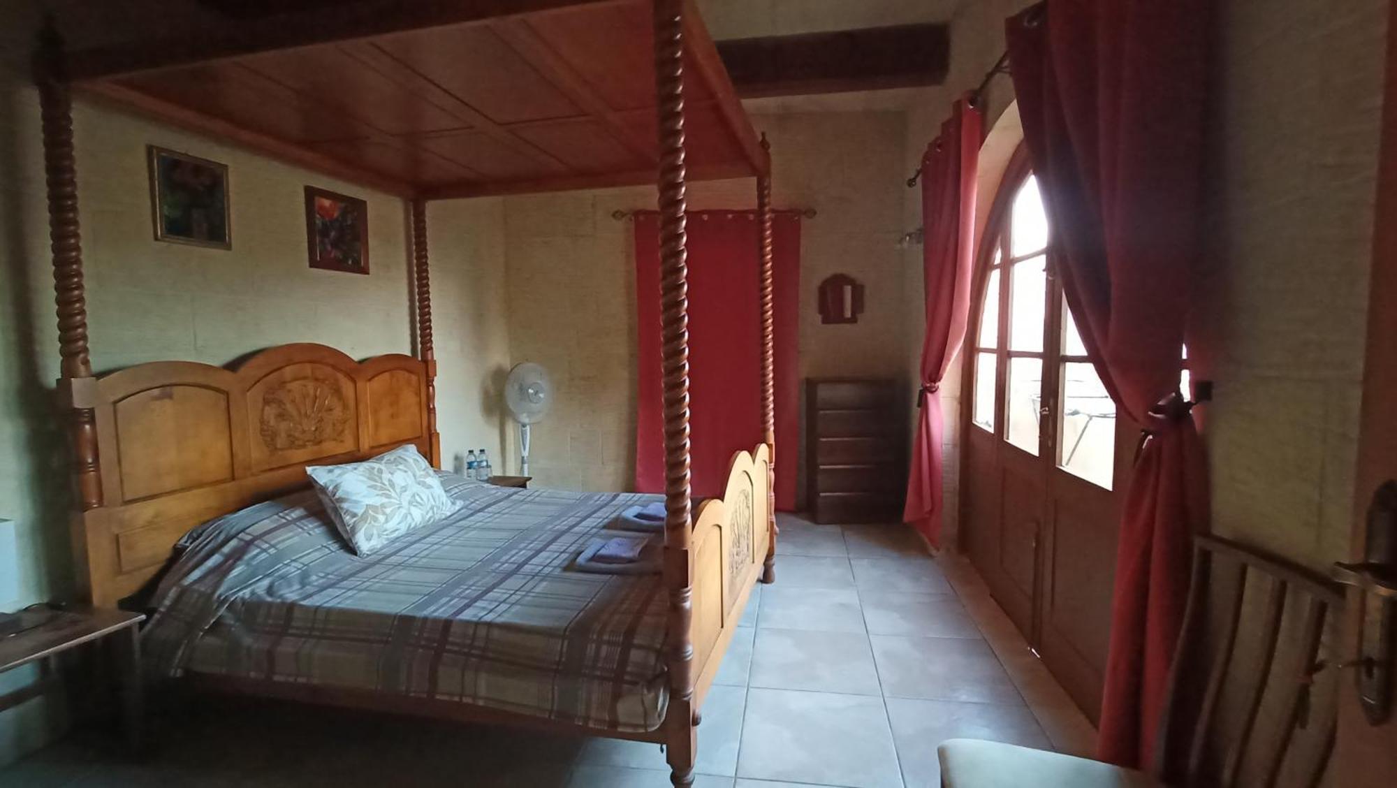 Arthome - Guest Rooms Għarb المظهر الخارجي الصورة